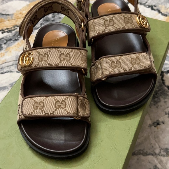 GUCCI Women’s double G sandal Size 6 - Picture 7 of 9